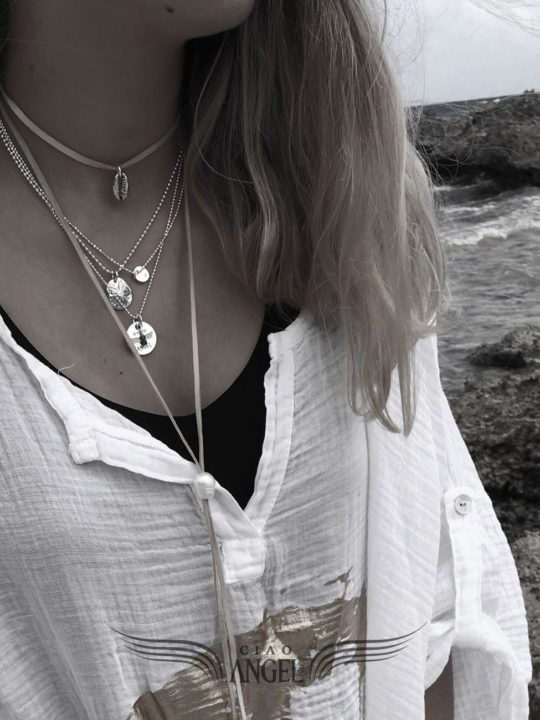 117 118 119collier web